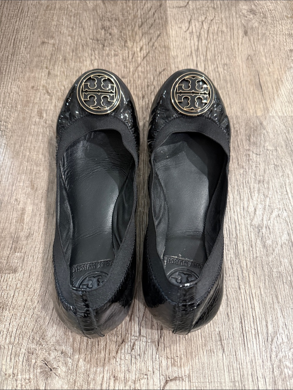 Tory Burch Black Patent Leather Logo Round-Toe Flats